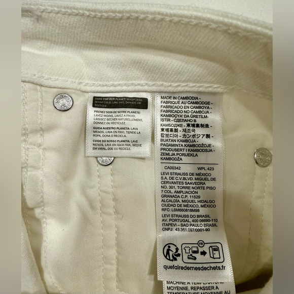 Levi's 725 Women's High Rise Boot Cut Jeans - NWT! 🤍 - Picture 6 of 6